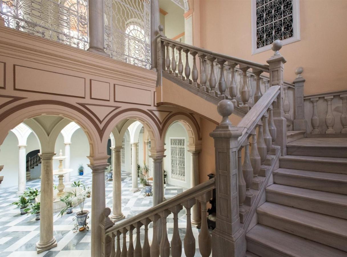 Cozy Apartment In House-Palace With Private Patio セビリア エクステリア 写真